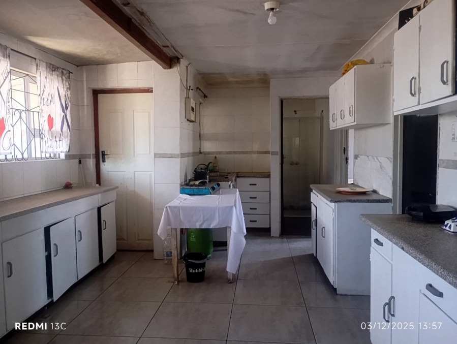 5 Bedroom Property for Sale in Belhar Western Cape